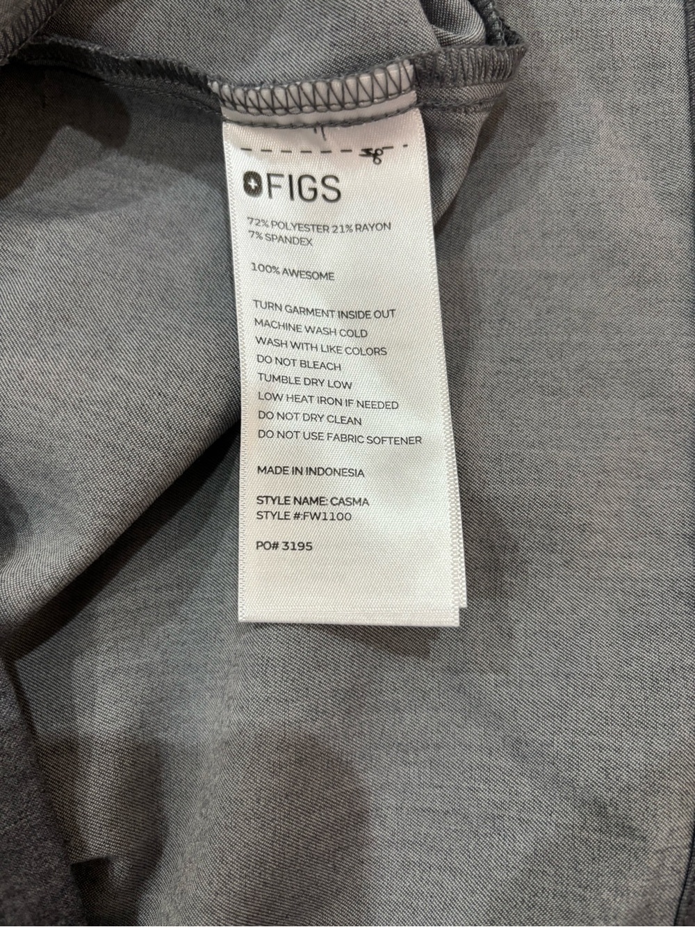 Large FIGS Graphite Scrub Top - Picture 3 of 4